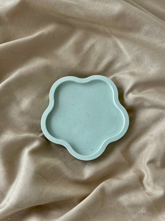 Petit vide poche fleur vert pâle