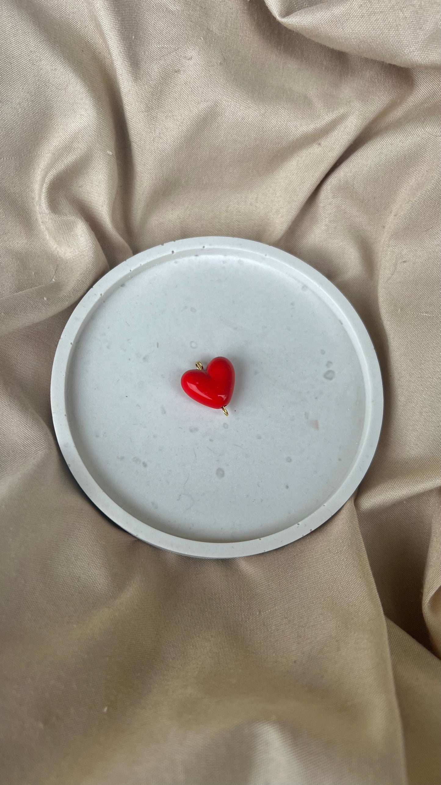 Charm cœur rouge épais