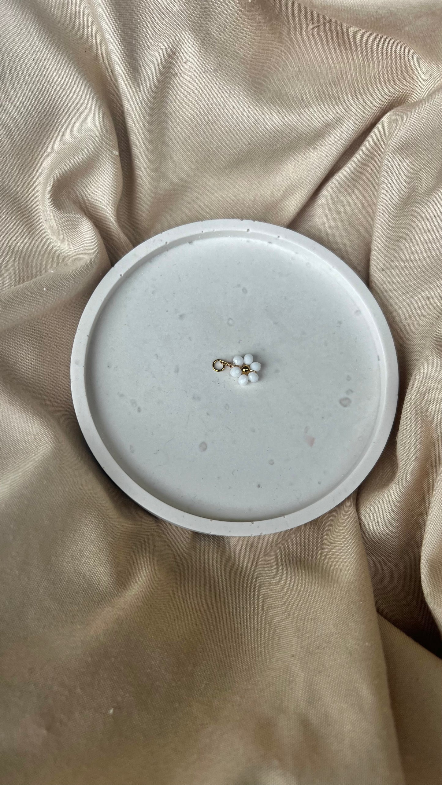 Charm fleur en perle